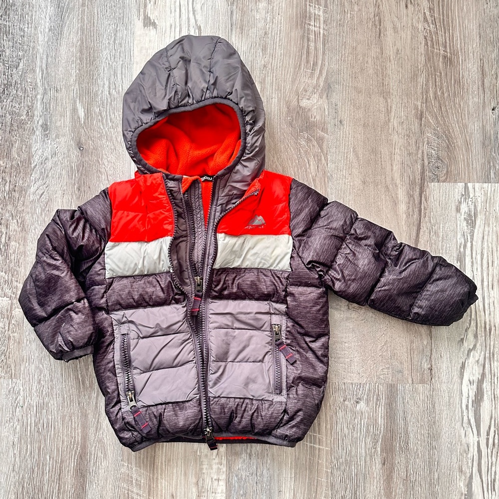 Snozu comfy jacket for toddler